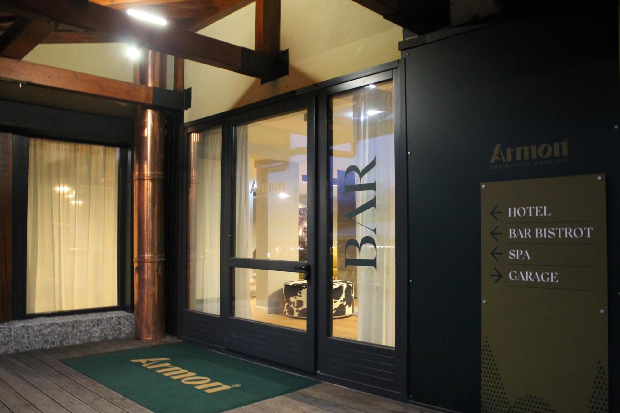 Armon Greenblu Hotel & Wellness Фолгарида Екстериор снимка