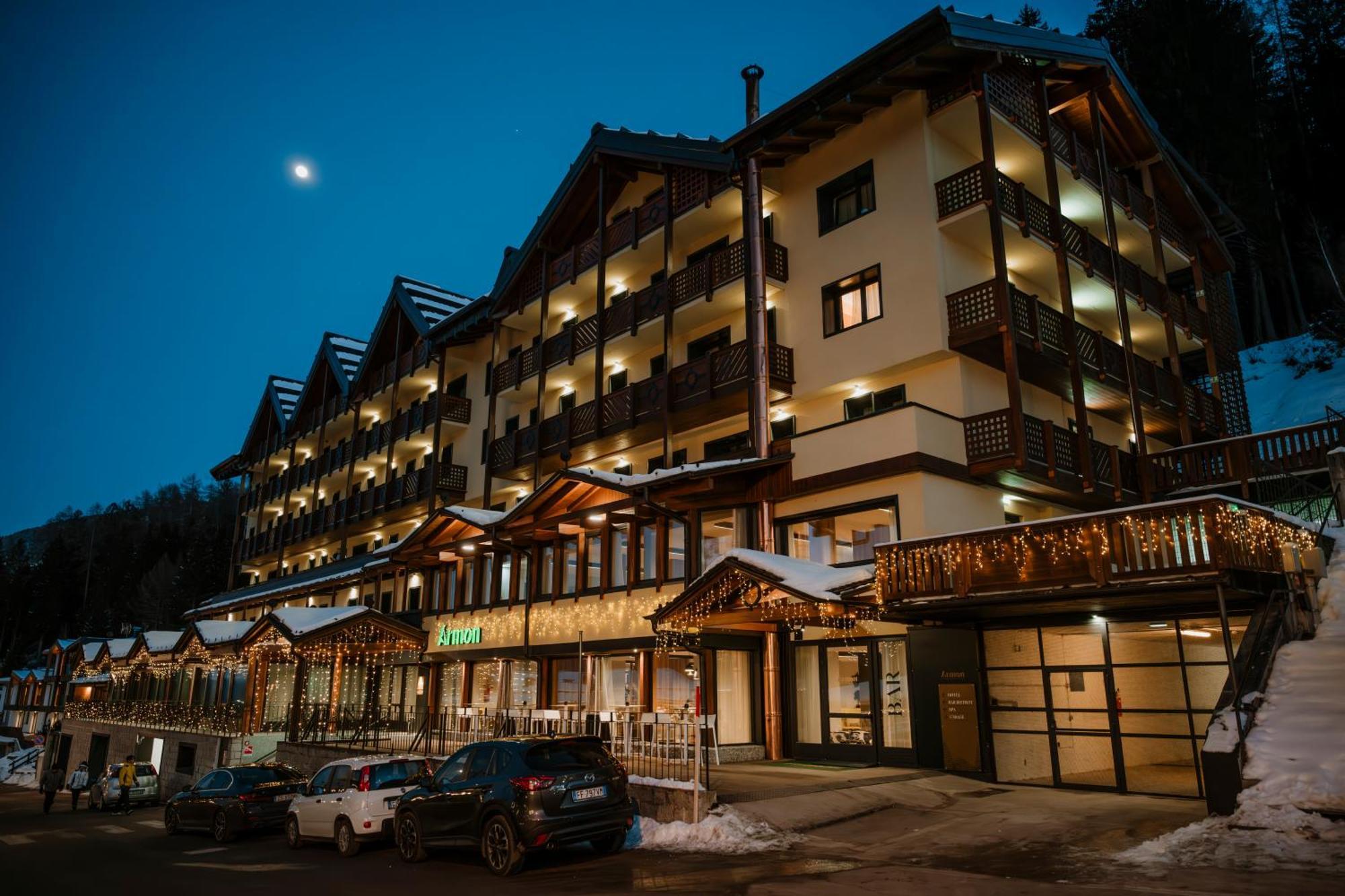Armon Greenblu Hotel & Wellness Фолгарида Екстериор снимка